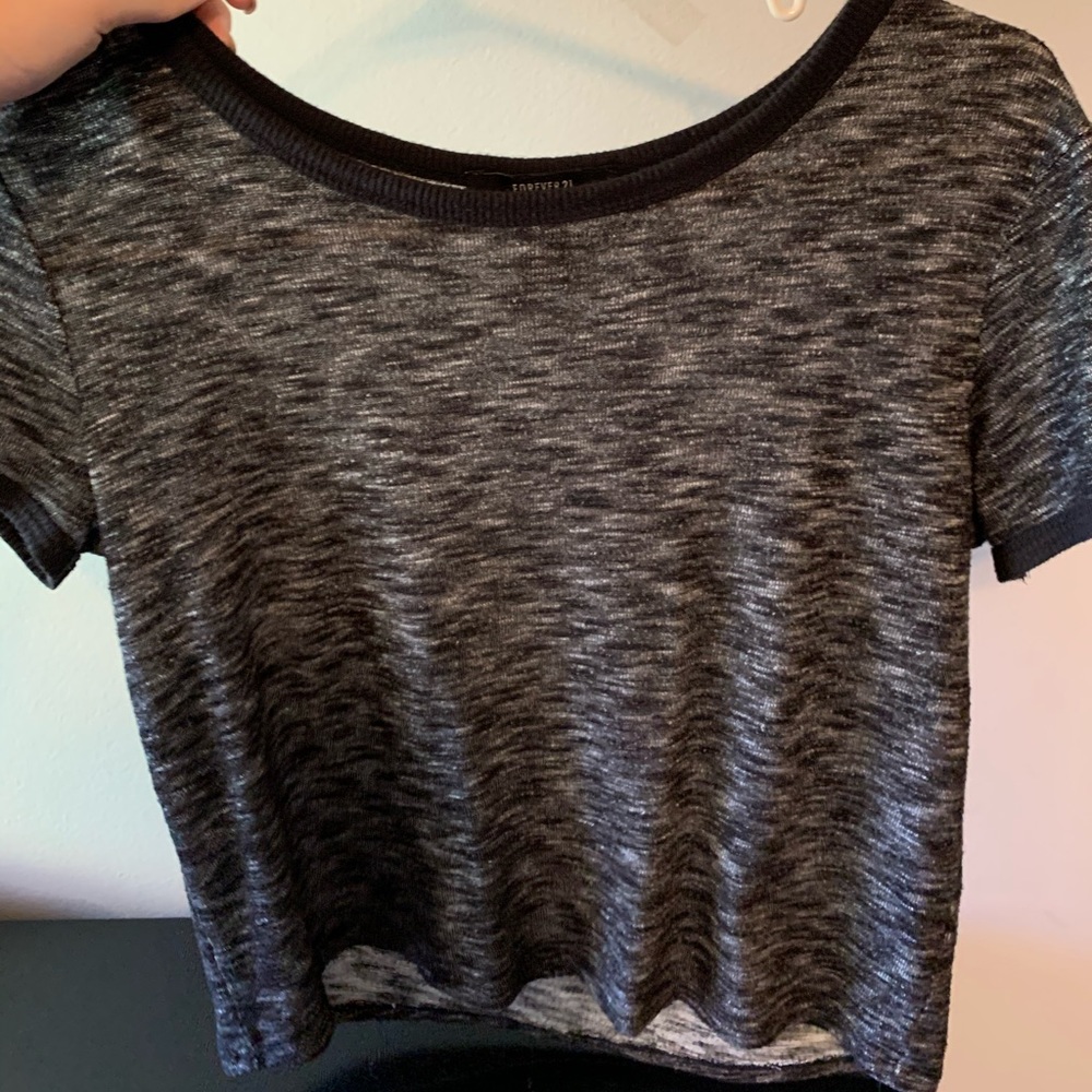 Black knitted tee shirt